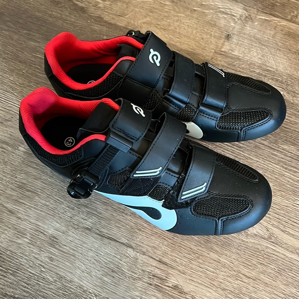 Peloton bike shoes